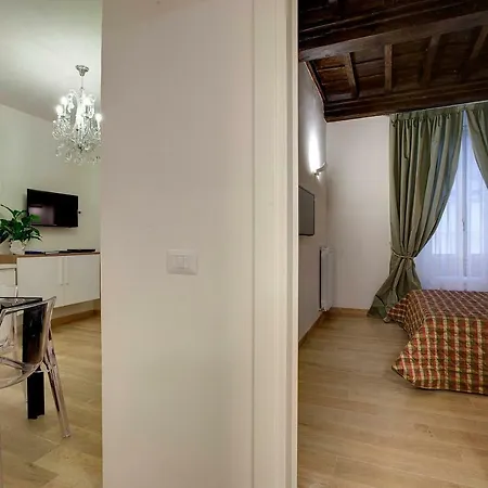 Apartament Windows On *